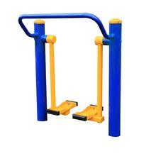 广西名扬市民休闲广场健身器材太空漫步机安装